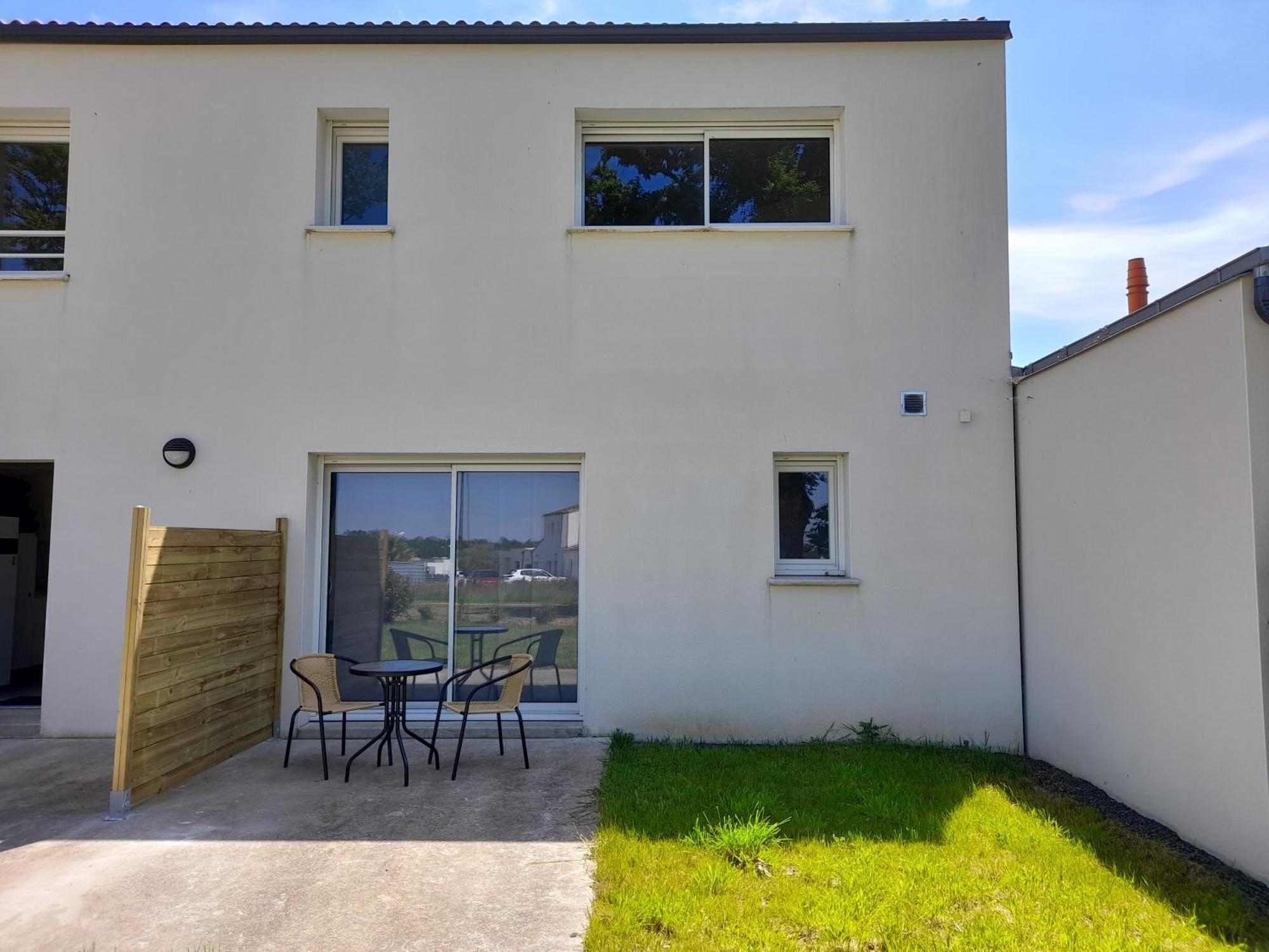 Studio Lumineux Avec Terrasse La Roche-sur-Yon Kültér fotó