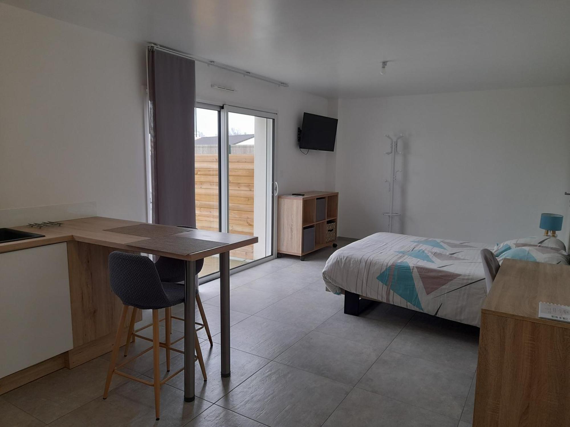 Studio Lumineux Avec Terrasse La Roche-sur-Yon Kültér fotó